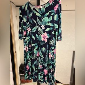 Beautiful floral dress. Worn once